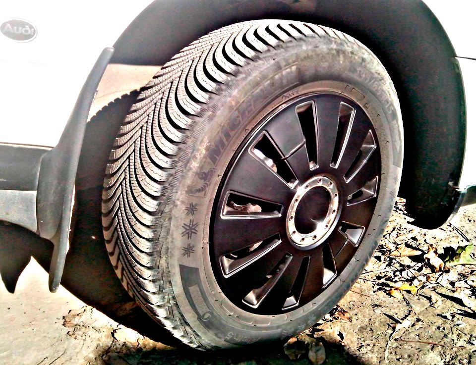 Перевзувся в зимовий Michelin 1