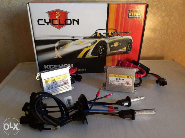 протитуманки CYCLON FL-2.0 з ксеноном CYCLON R-TYPE SLIM 35W 3400к 2