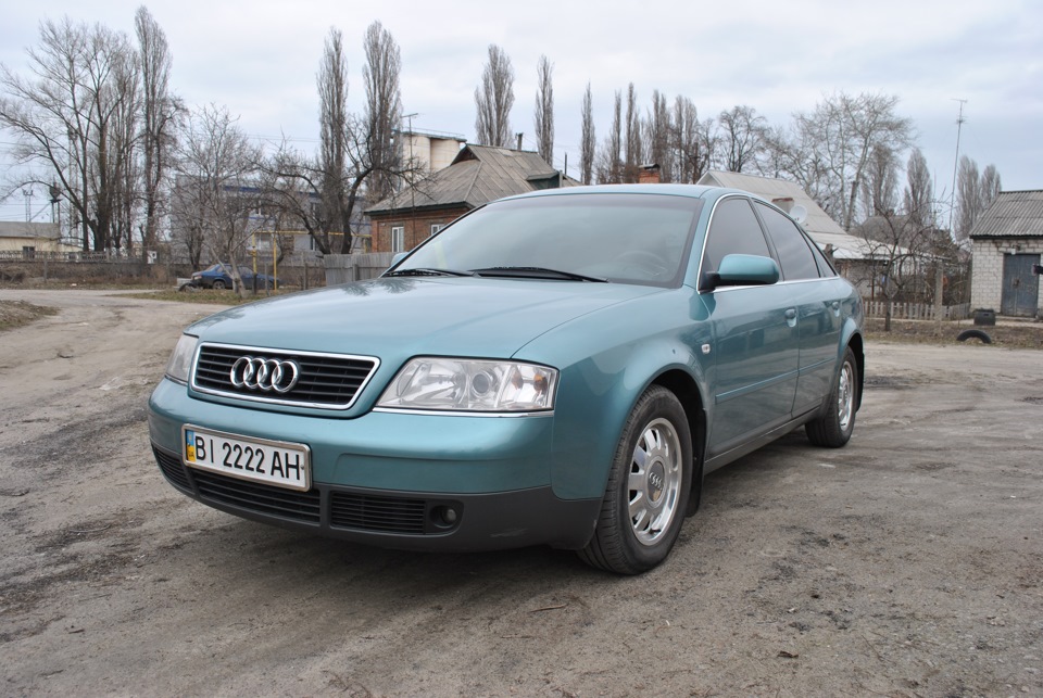 Продам AUDI A6 1