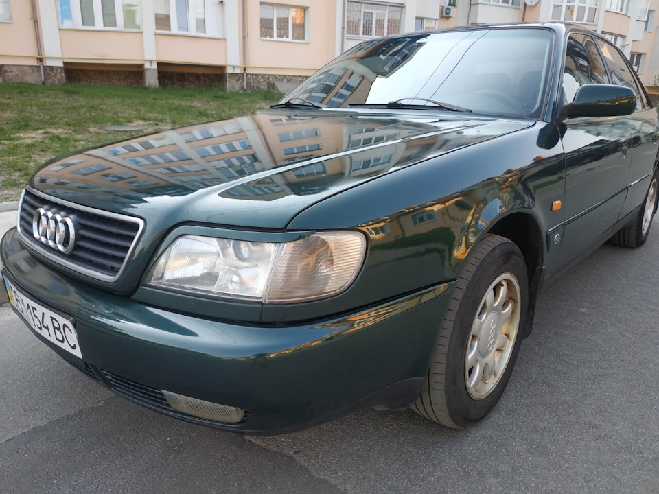 Мій друг зараз продає цю машину! 3