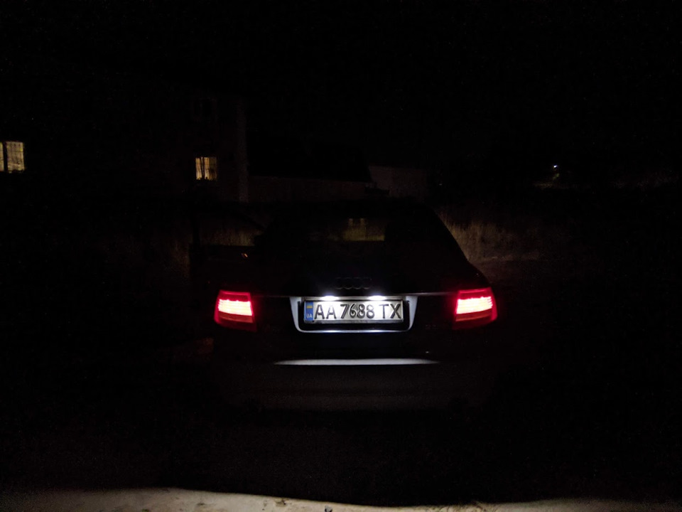 Led підсвічування номера Audi A6 C6 2