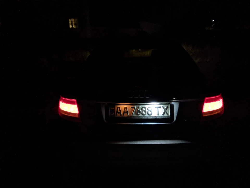 Led підсвічування номера Audi A6 C6