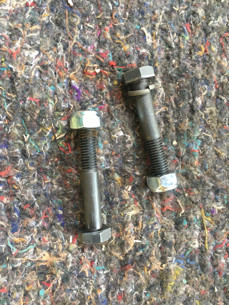 Болти кульової опори