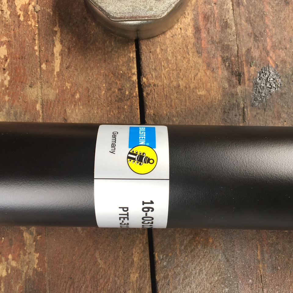 Кріплення Bilstein в Audi a6c4 4