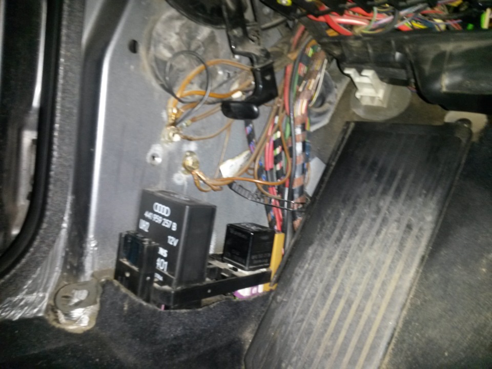 HELP Підсвічування ніг (ВИРІШЕНО) 2