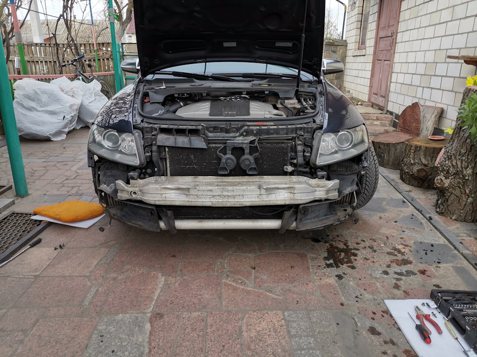 Грати радіатора в стилі RS6 5