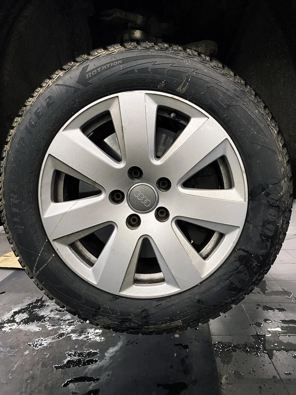 Придбання зимової гуми GoodYear Ultra Grip Ice 2 XL