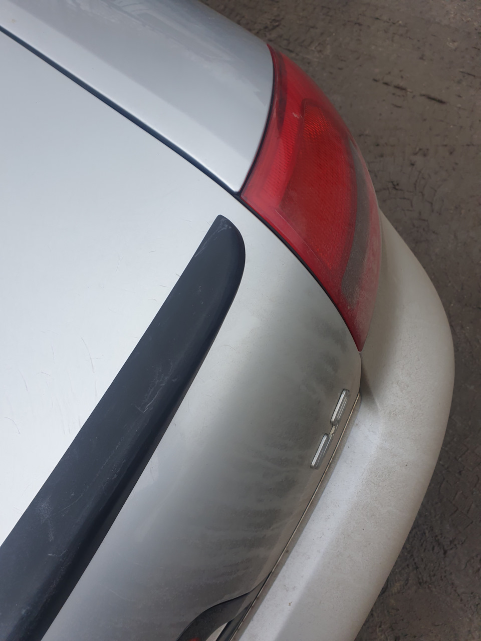 Lip Spoiler 3