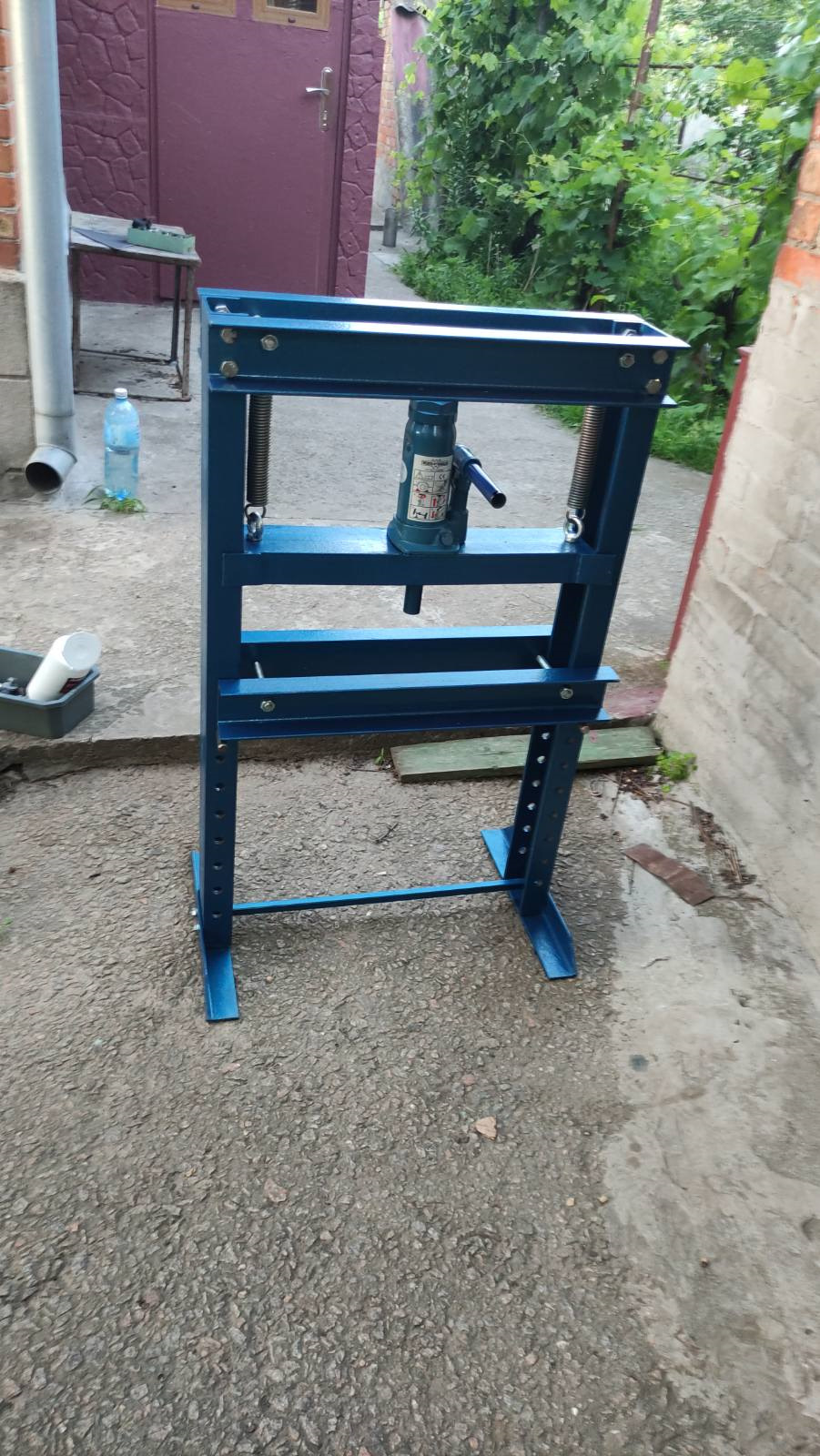 Прес з домкрата 4