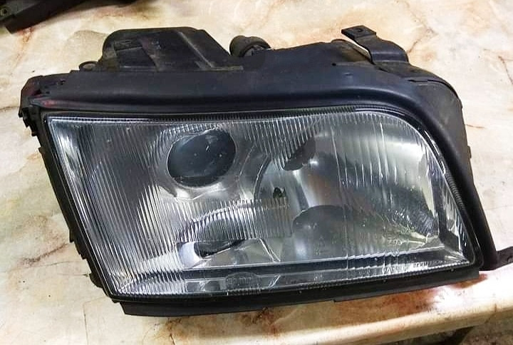 Фари Hella+повороти Depo Audi A6 C4 3