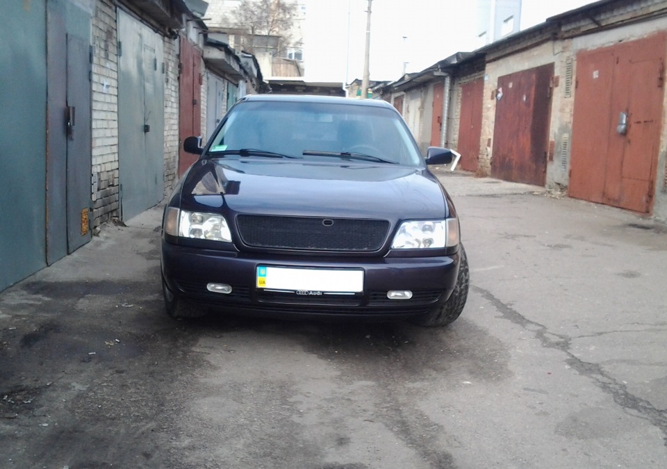 Встановлюємо нову решітку радіатора))) 1