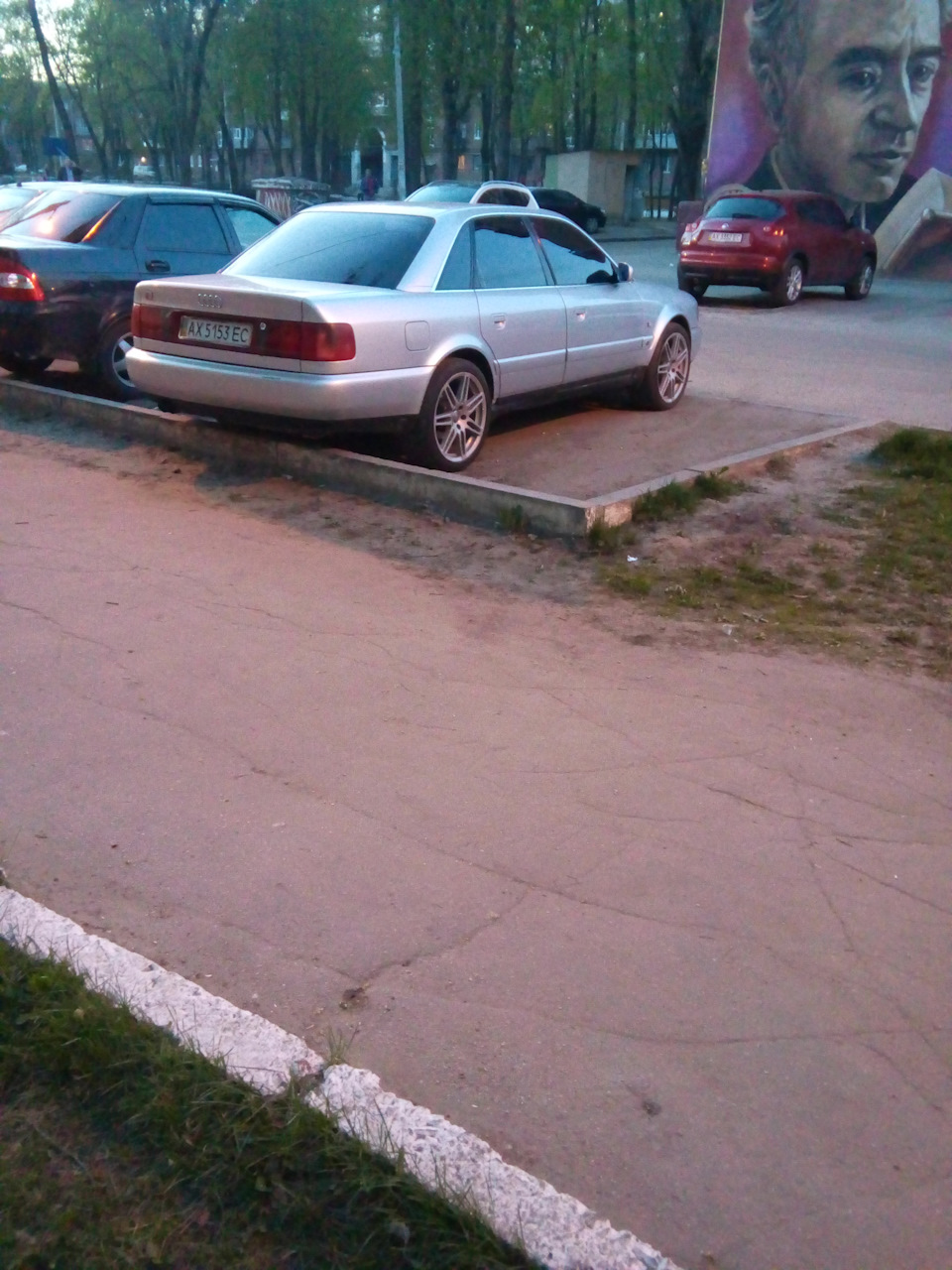 Накладки на пороги 4