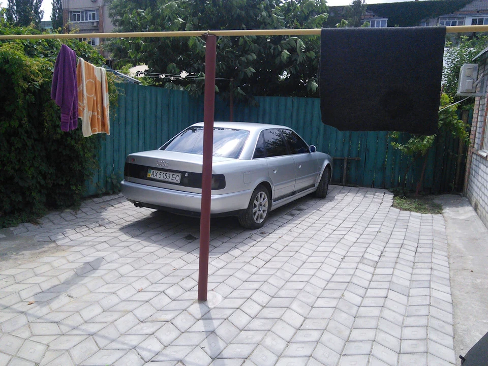 Зробив фото авто