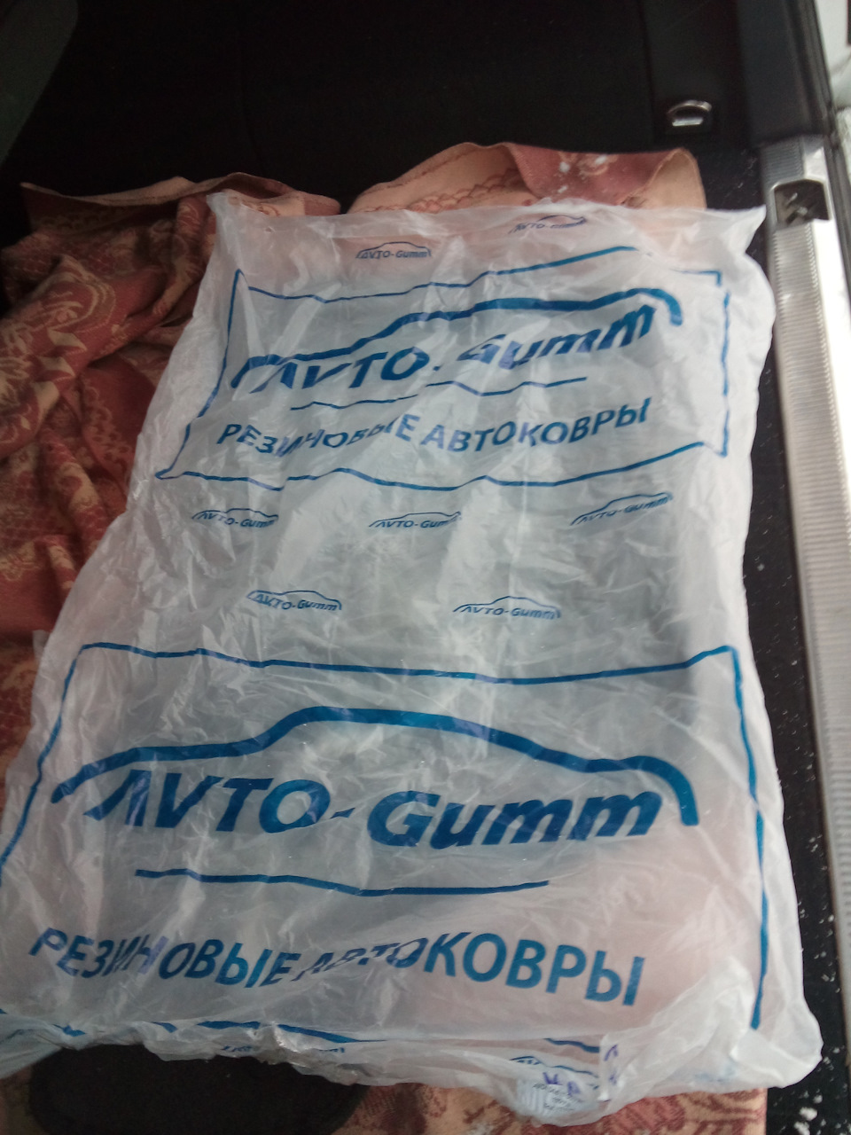 Килимки гумові на зиму 1