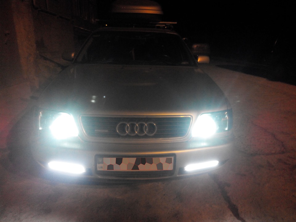 Заміна габаритних лампочок (установка світлодіодних) T10 5630 10SMD W5W 12В 4