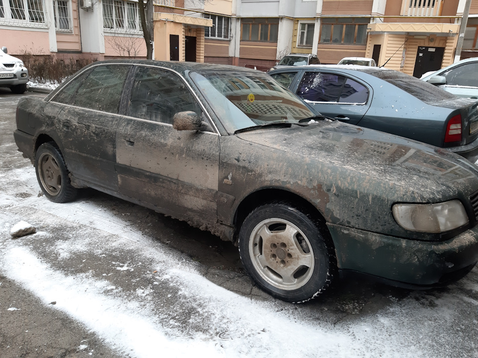 Трохи пошкодив бампер 3