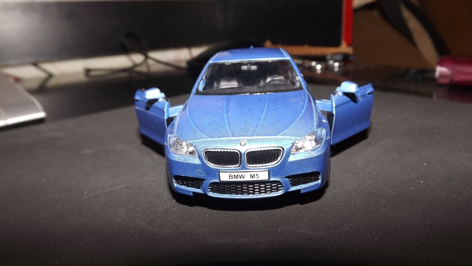 Купив собі маленьке жоповозку))) BMW M5 2