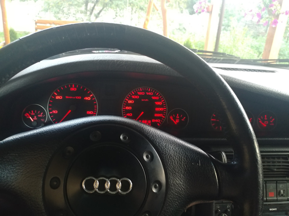 Прикупив собі діодики в підсвічування приладки) 2