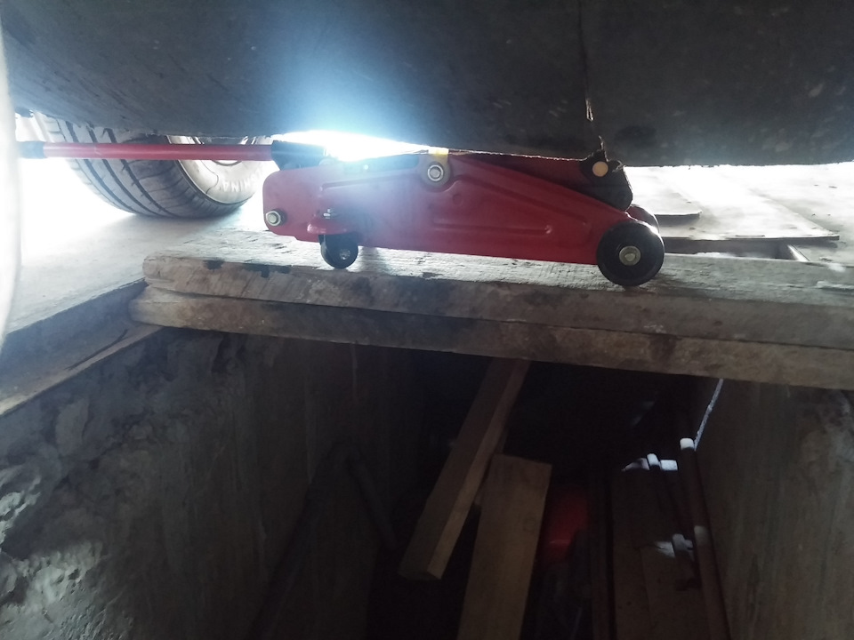 заміна Електро гідро опор двигуна (подушок) на звичайні гідро опори 2.5 AEL 5