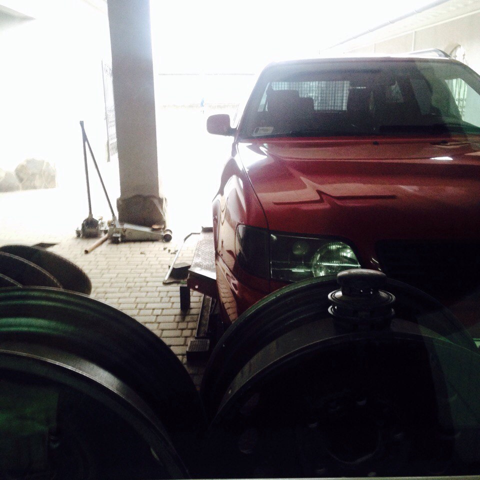 Avus r18 4