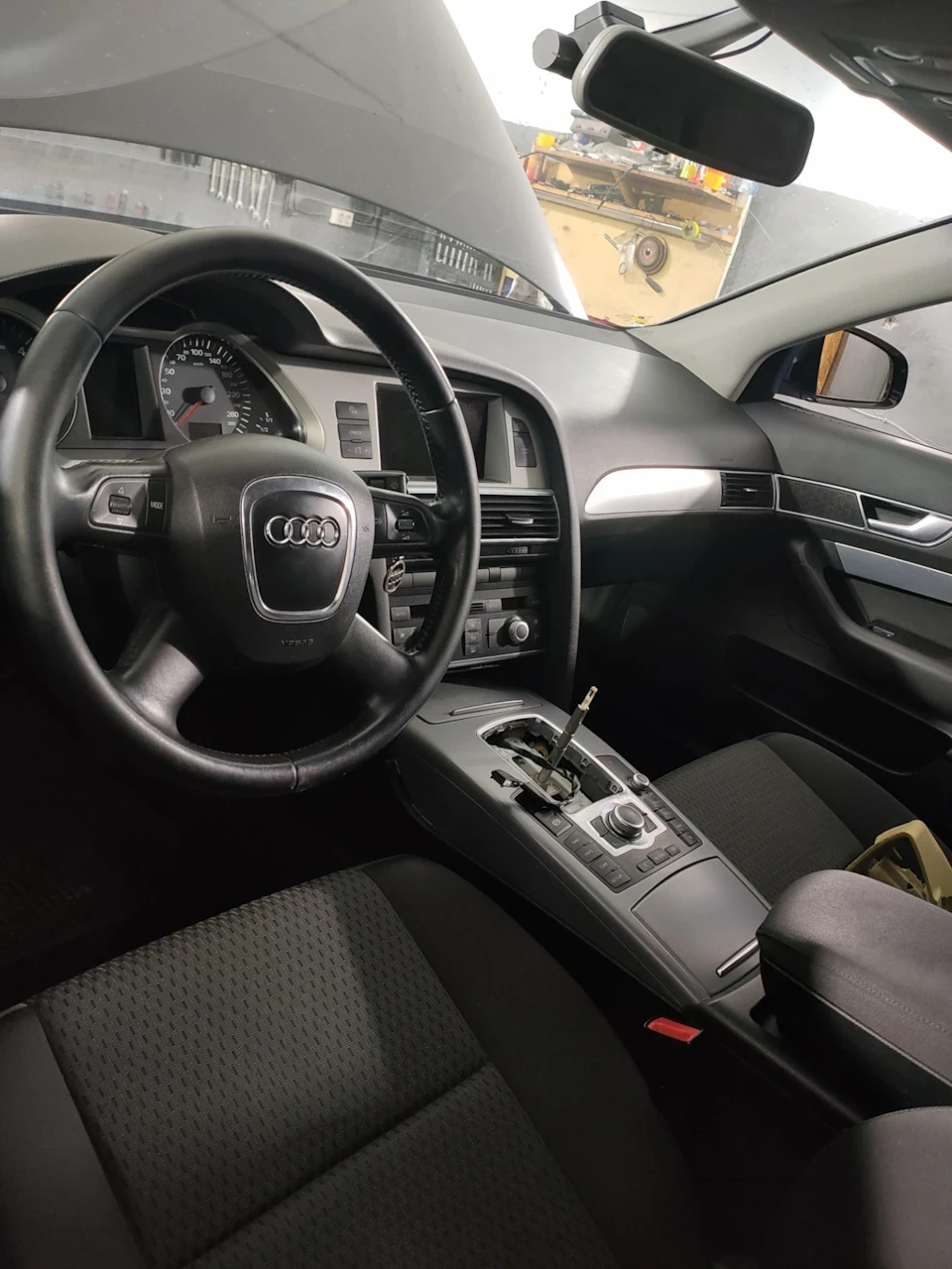 Звіт по свапу з варіатора на МКПП Audi A6 c6 2.0 tdi BRE