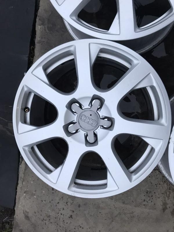 У пошуках дисків R17 1