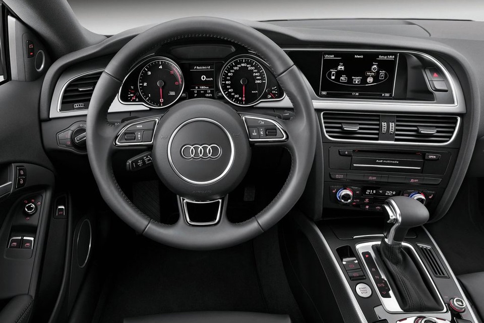 Руль Audi A5 Sportback на С4 3
