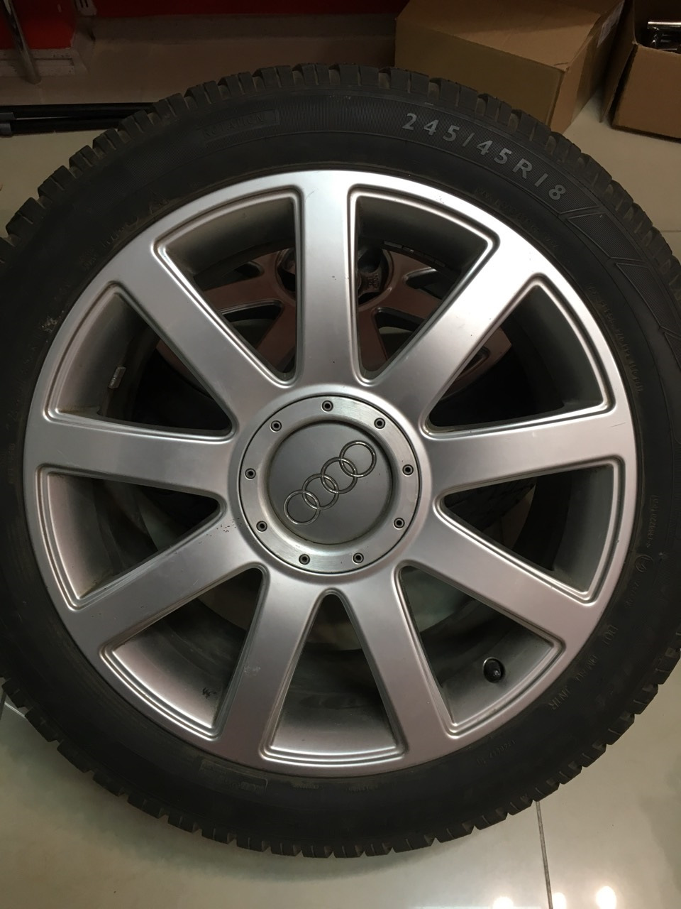 #1 Тапки R18x8j 1
