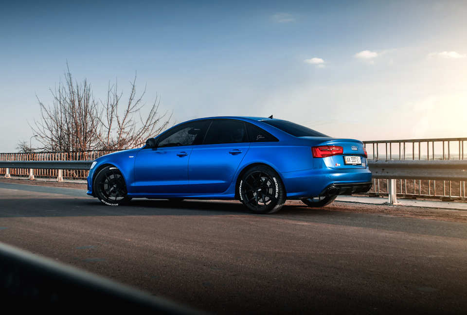 Поповнення в сім'ї - Audi RS6 5