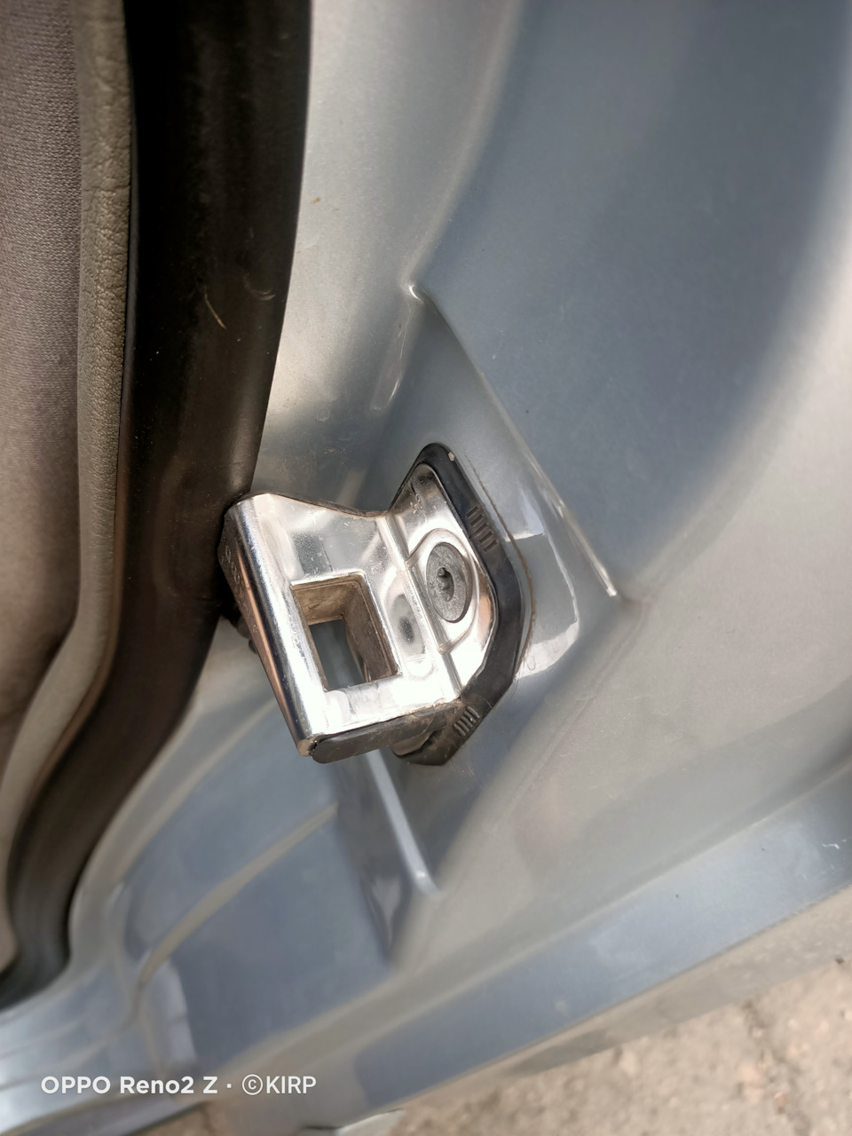 Дверні замки від AUDI A8 d2 до A6 c4 2