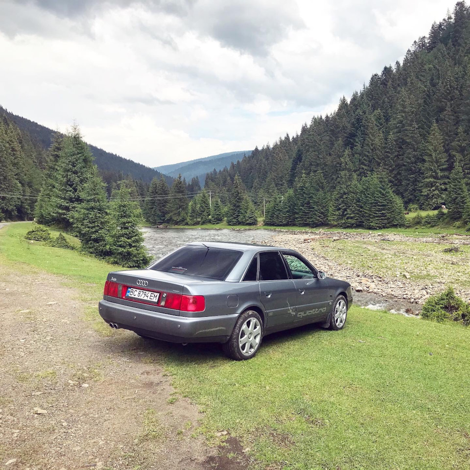 Оригінальні бризковики та Ауді в Карпатах) 3