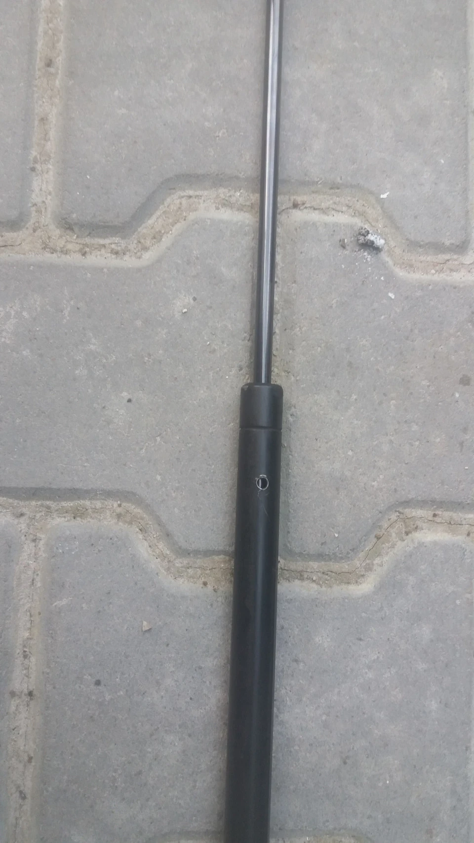 Газовий упор капота.запис для Вас любителі Ауді а6