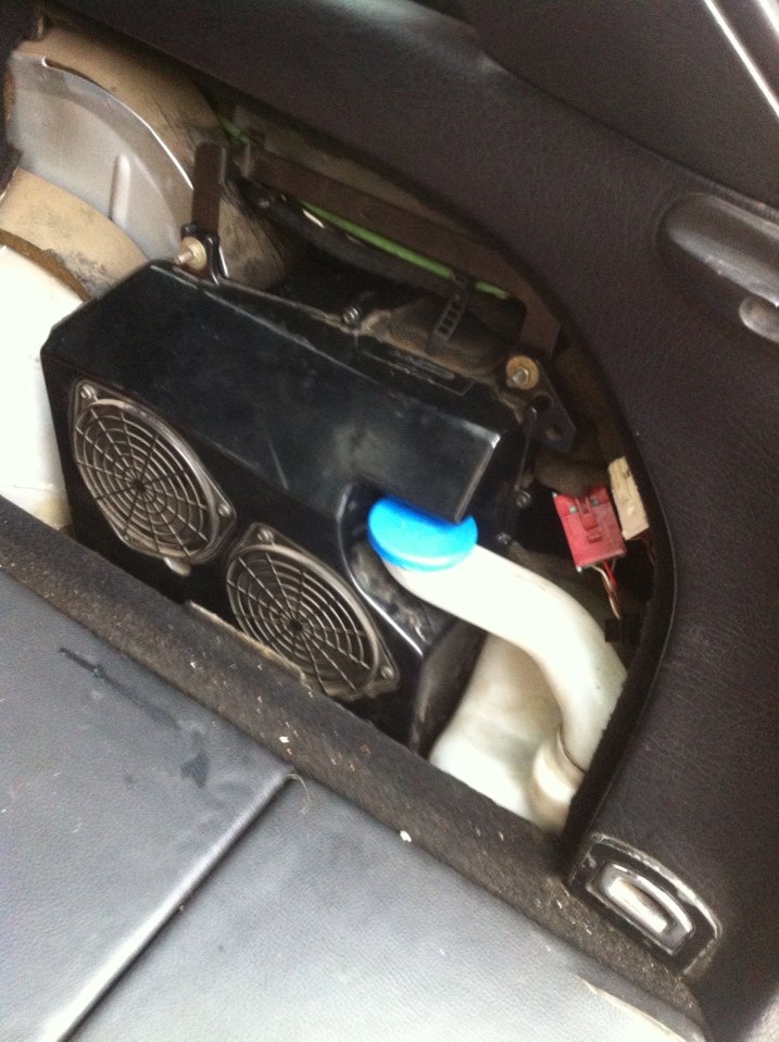 Моторчик склоомивача(задній) 1