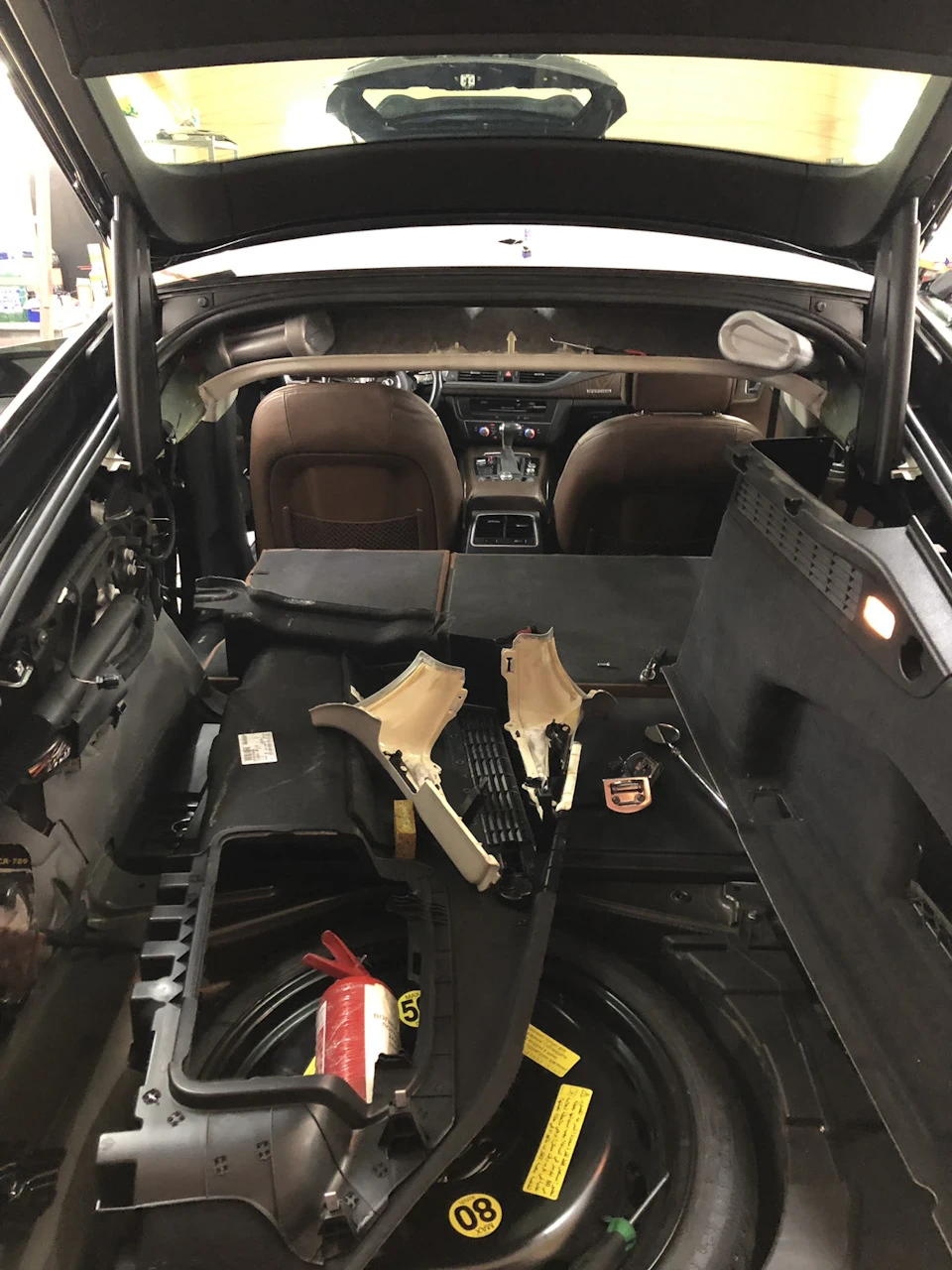 Антена-плавник , дистроник на Audi A7