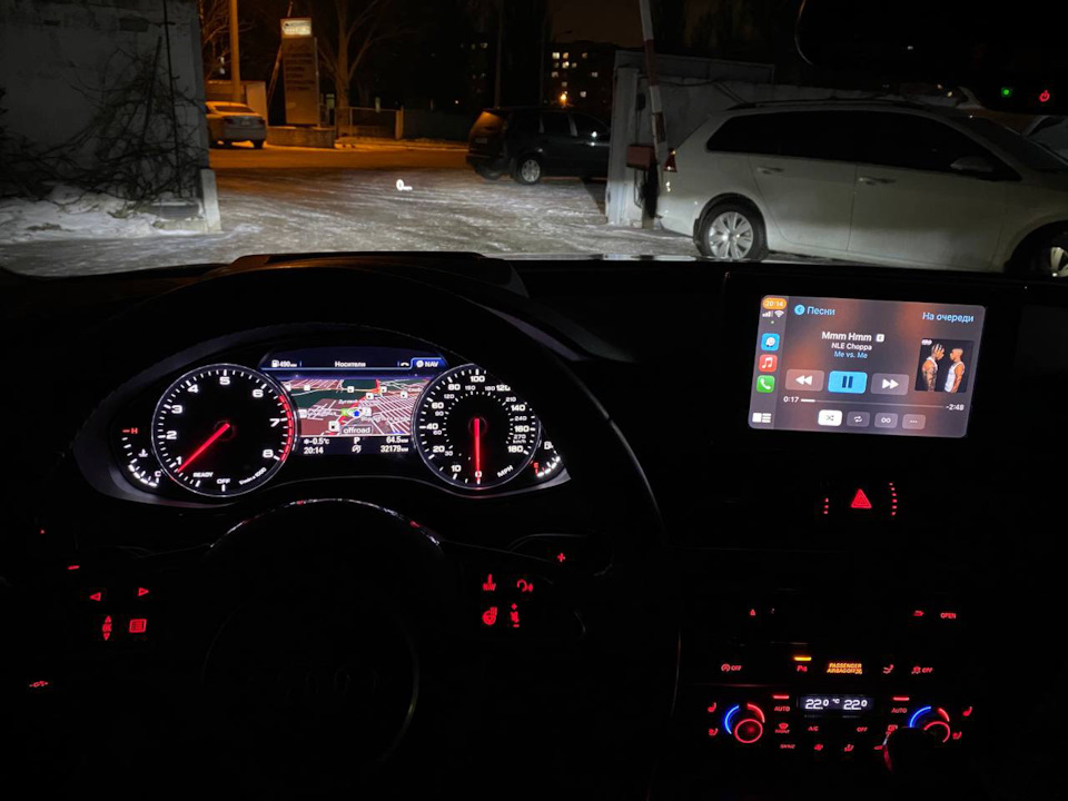 Русифікація, оновлення європейських карт та активація CarPlay 4
