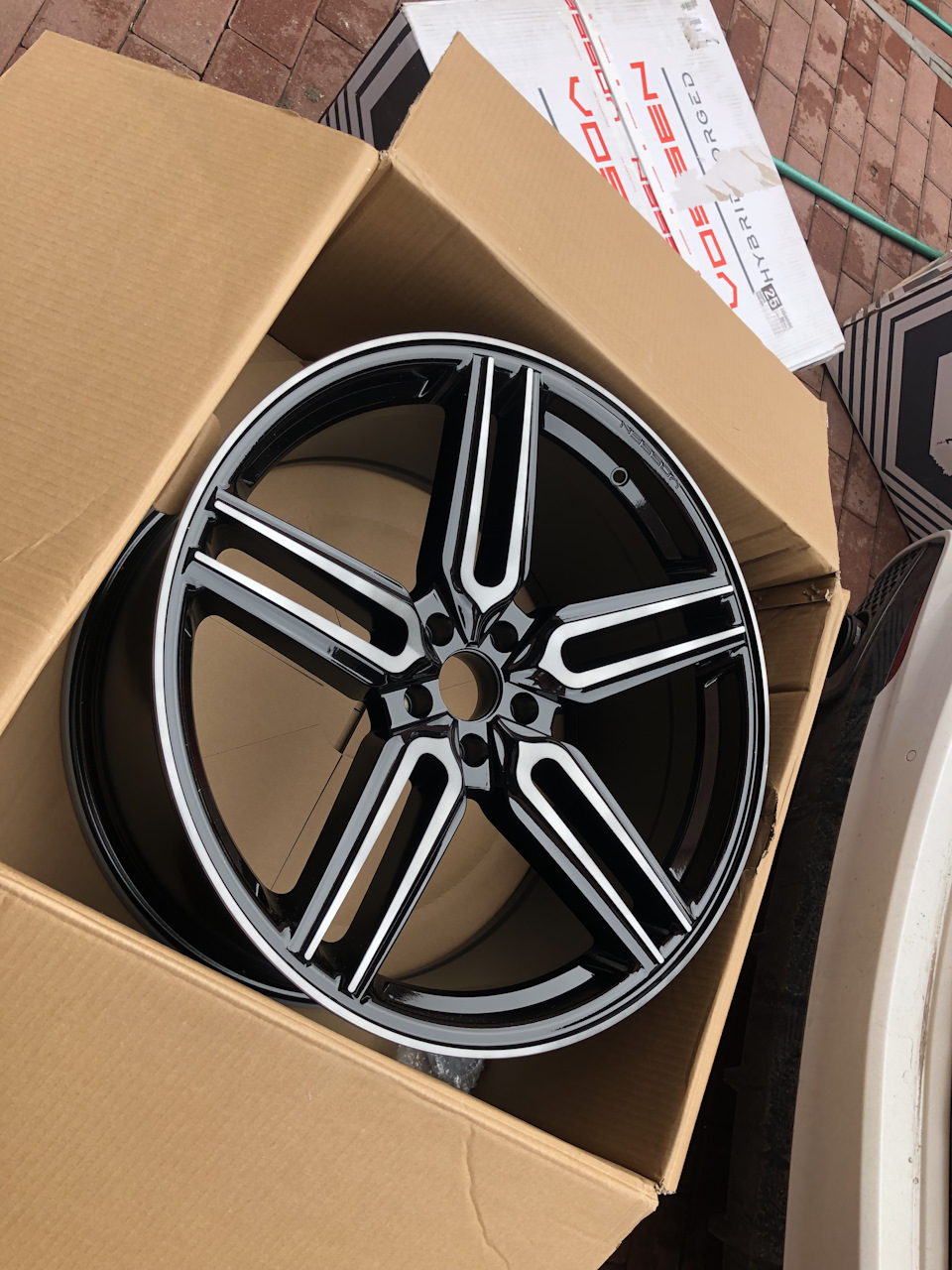 Vossen HF1 + Michelin Pilot 4S 4