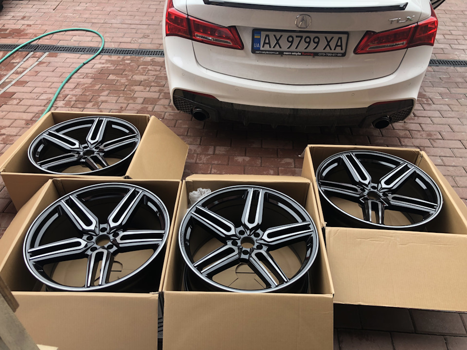 Vossen HF1 + Michelin Pilot 4S 5