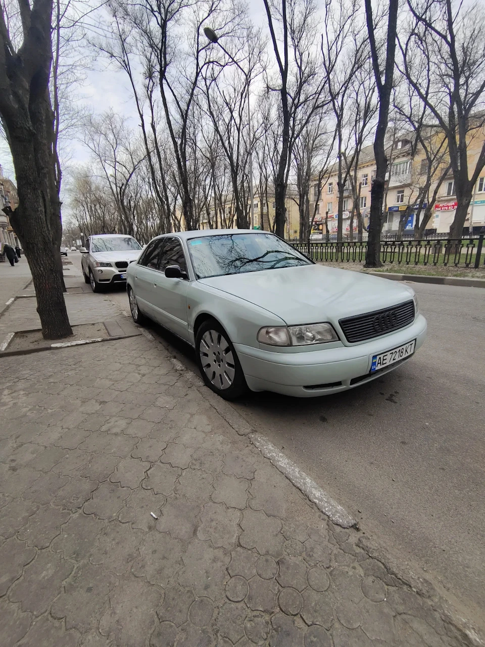Кузов одним кольором? Та гаразд...