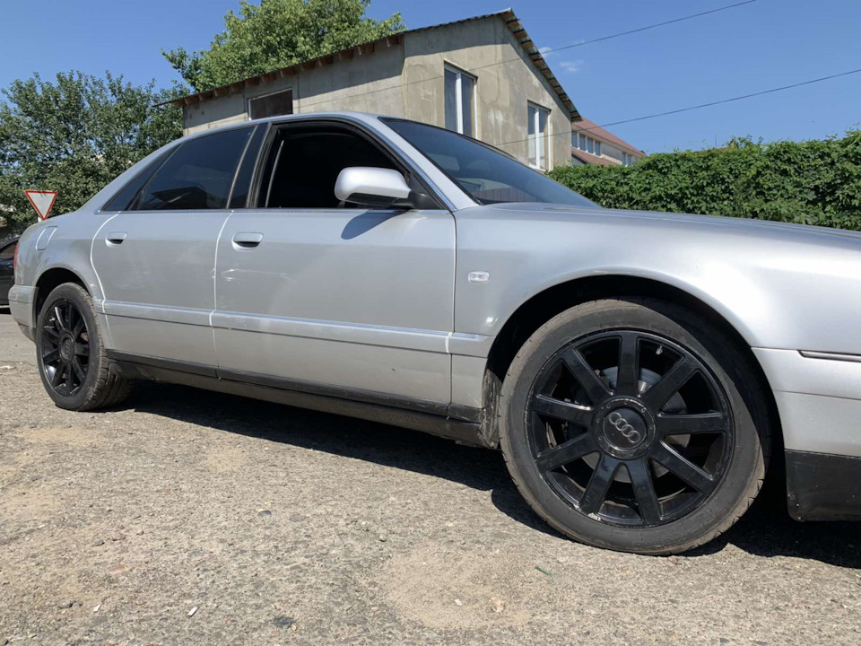 Закинув диски r18 гума 245/45/18 1