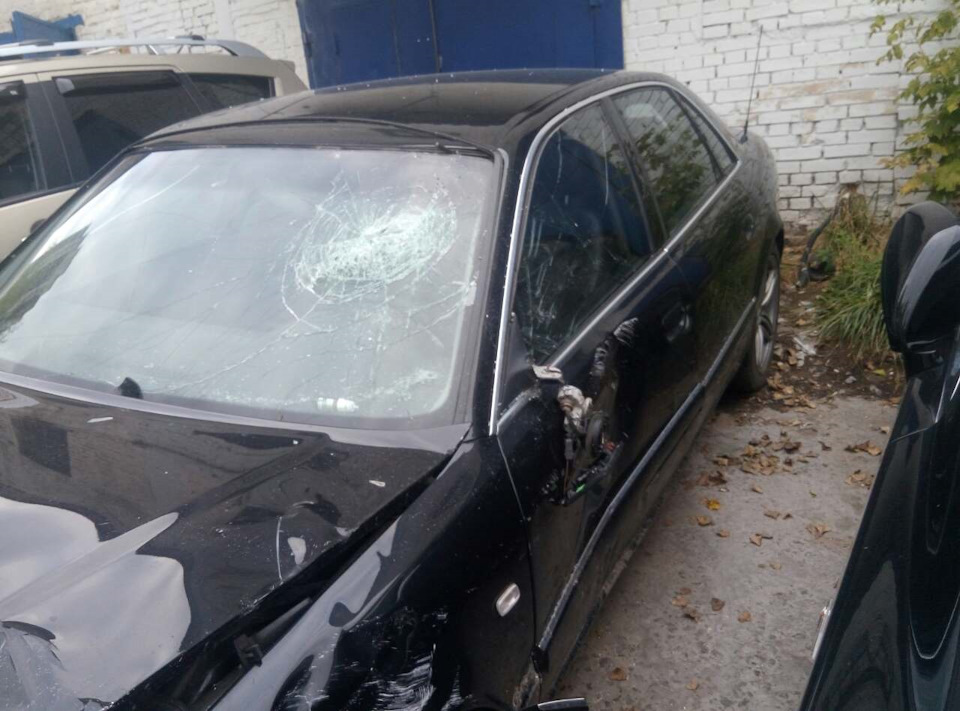 Продаю биту Audi A8 (D2 4.2 AUW) 5
