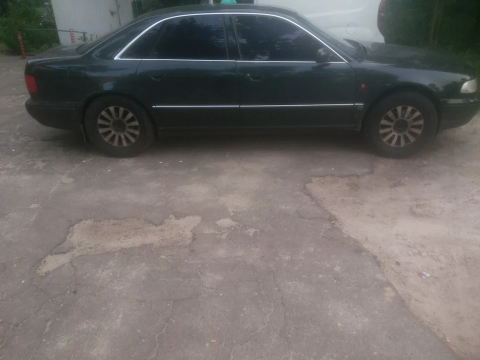 Шини 235/70 R16 і докатка відповідно