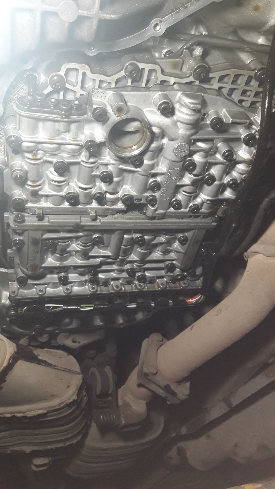 Заміна мастила в АКПП (ZF 5HP24) і миття гідромозку. 1