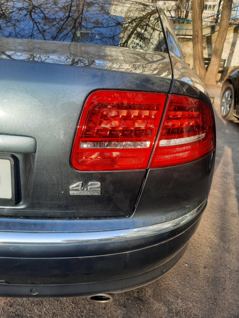 Задні ліхтарі audi a8 d3 рест. 3