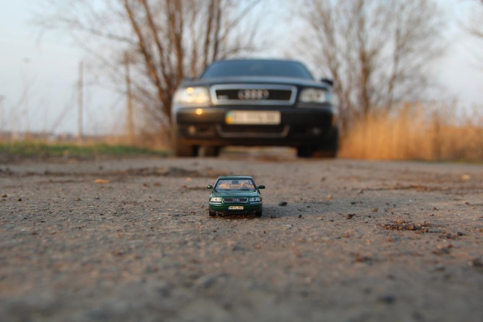 Ауді А8 1:43 3