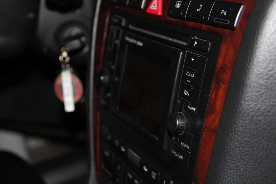 MP3 USB адаптер YT-M06 8-Pin Audi 5