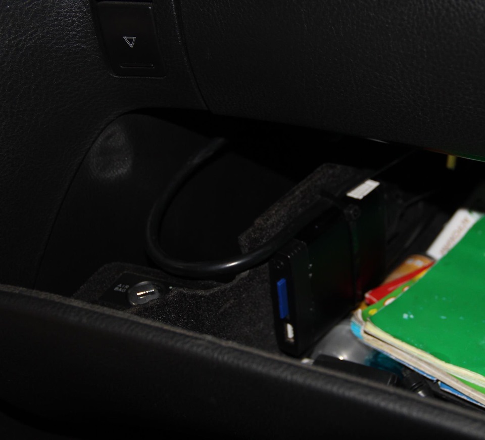 MP3 USB адаптер YT-M06 8-Pin Audi 4