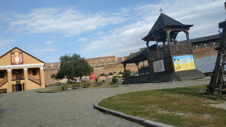Луцький замок любарту 4