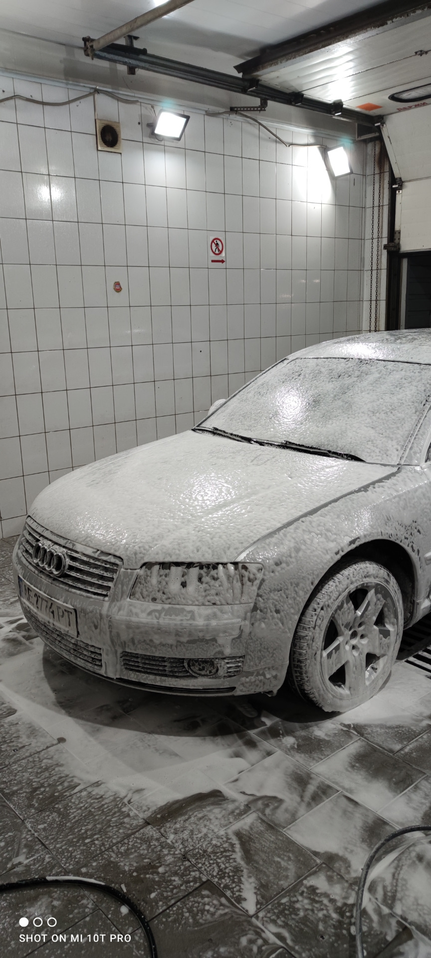 Мийка гіганта AUDI A8L 2