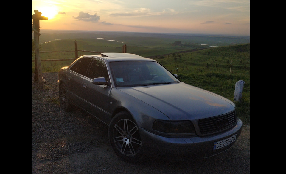 Що скажіть про дизайн таких авто як W140, E38 та AS8 D2 3