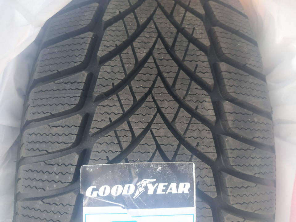 Зима вже близько...або Goodyear UltraGrip Ice 2 225/55 R17 101T XL 3